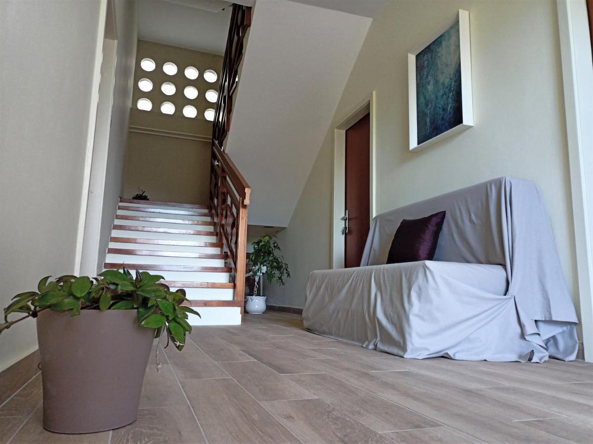 PUY Cozy Apartment In The City Center מראה חיצוני תמונה